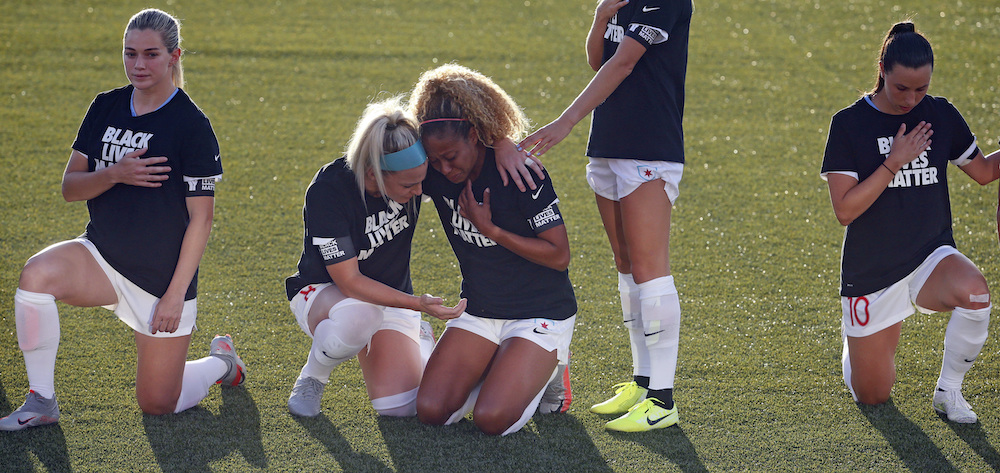 Even kneeled