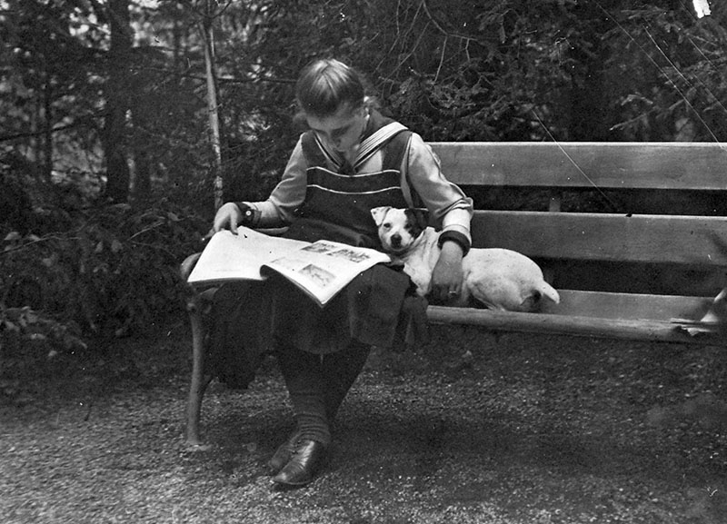Read with me