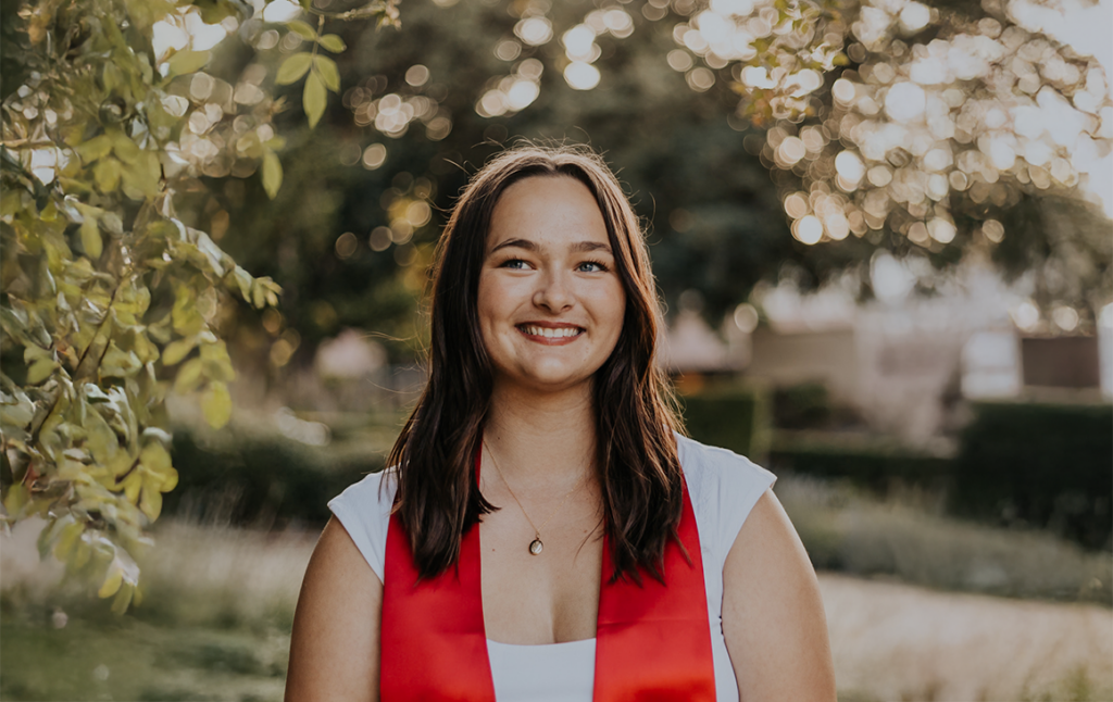 Valedictorian Grace Davis ’25 believes social advocacy is a love letter to your community