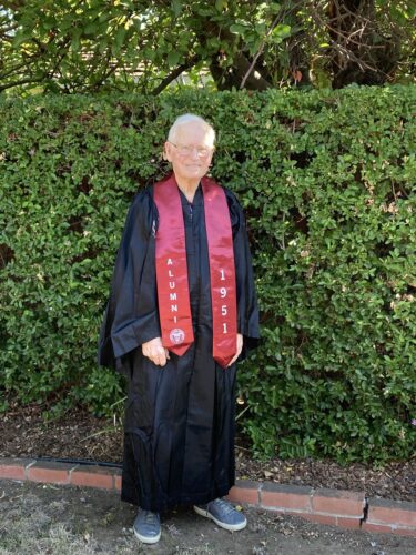 Robert Graham ’51